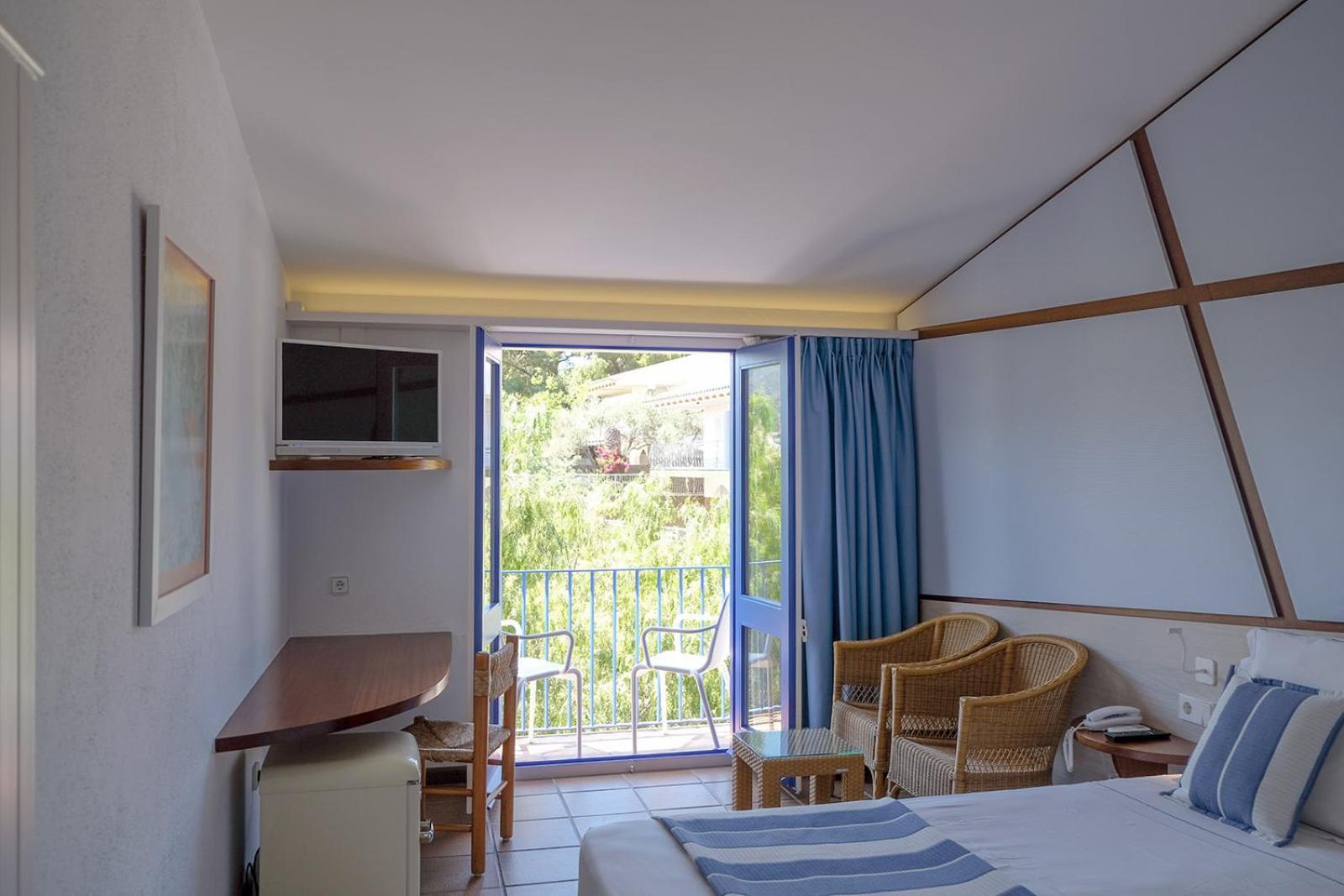 Hotel Blaumar Cadaques By Fimed Hotels (Adults Only) 卡达克斯 外观 照片